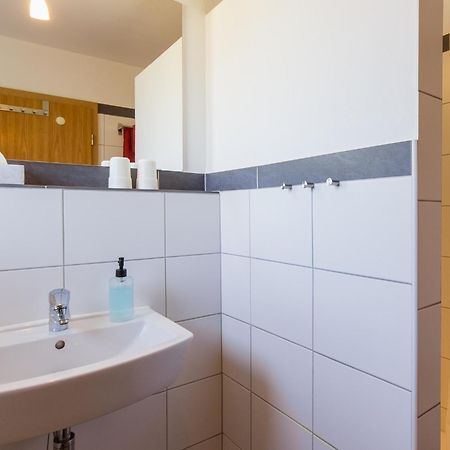 Ferienhaus Schwaab-Scherr, Genau Zwischen Bernkastel-Kues Und Traben-Trarbach, Mit Kostenlosem Oepnv-Ticket Fuer Bus Und Bahn, Parkplaetzen Und Fahrradgarage Erden Eksteriør billede