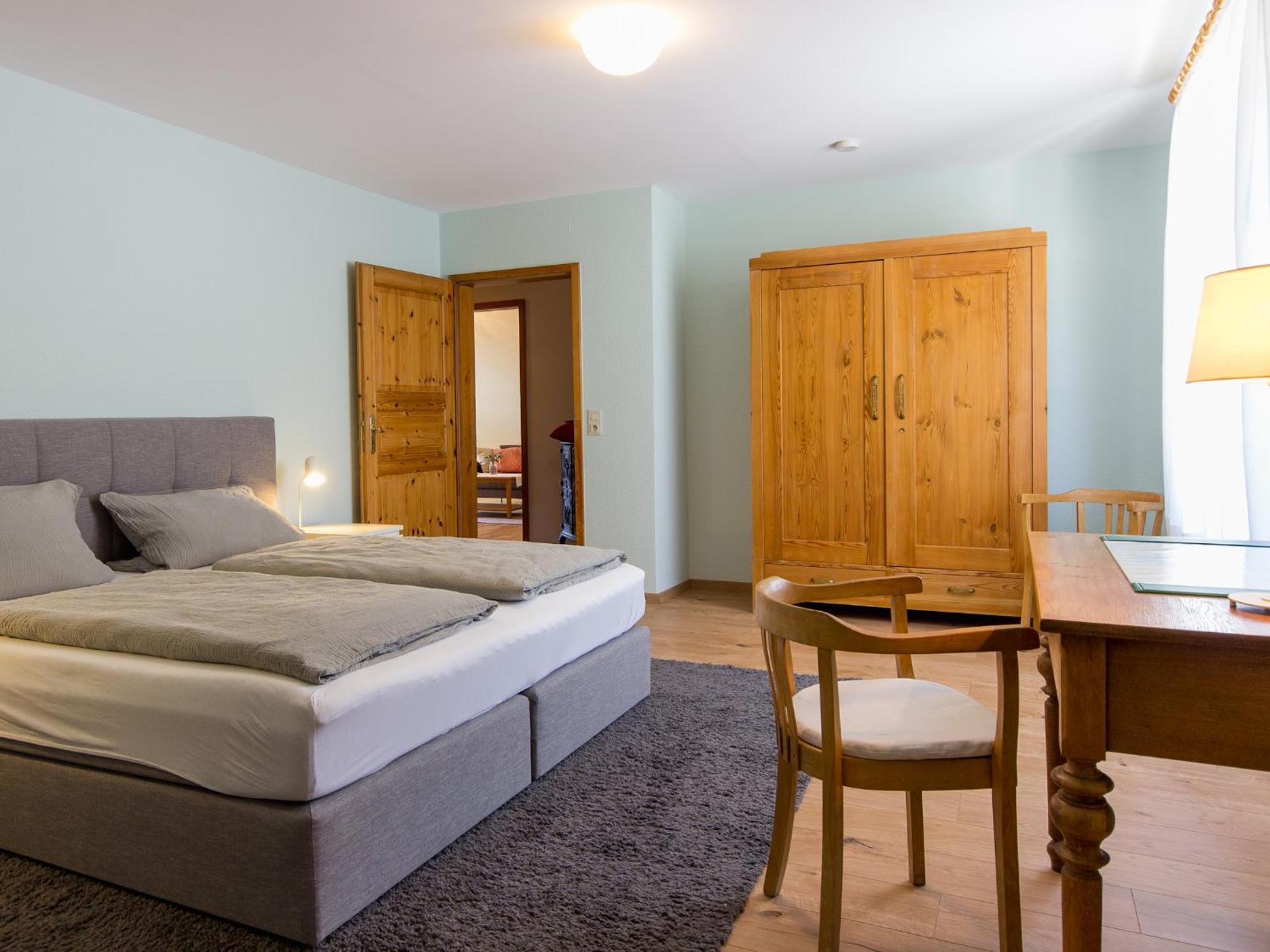 Ferienhaus Schwaab-Scherr, Genau Zwischen Bernkastel-Kues Und Traben-Trarbach, Mit Kostenlosem Oepnv-Ticket Fuer Bus Und Bahn, Parkplaetzen Und Fahrradgarage Erden Eksteriør billede